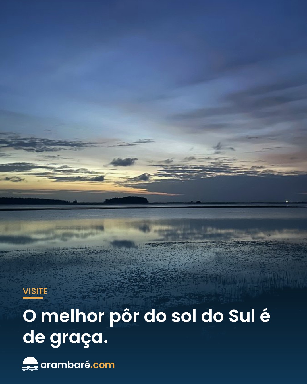 O melhor pôr do sol do Sul é de graça. 🌅 Todo fim de tarde, o sol pousa na Lagoa dos Pato